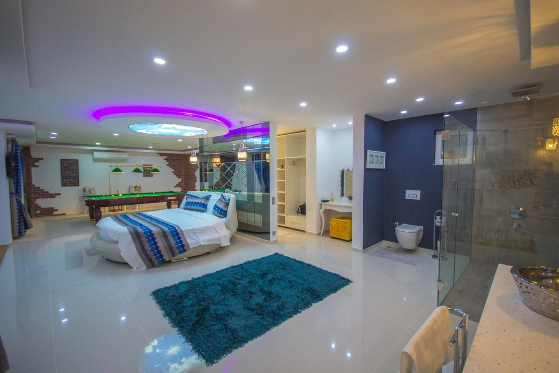 gallery2