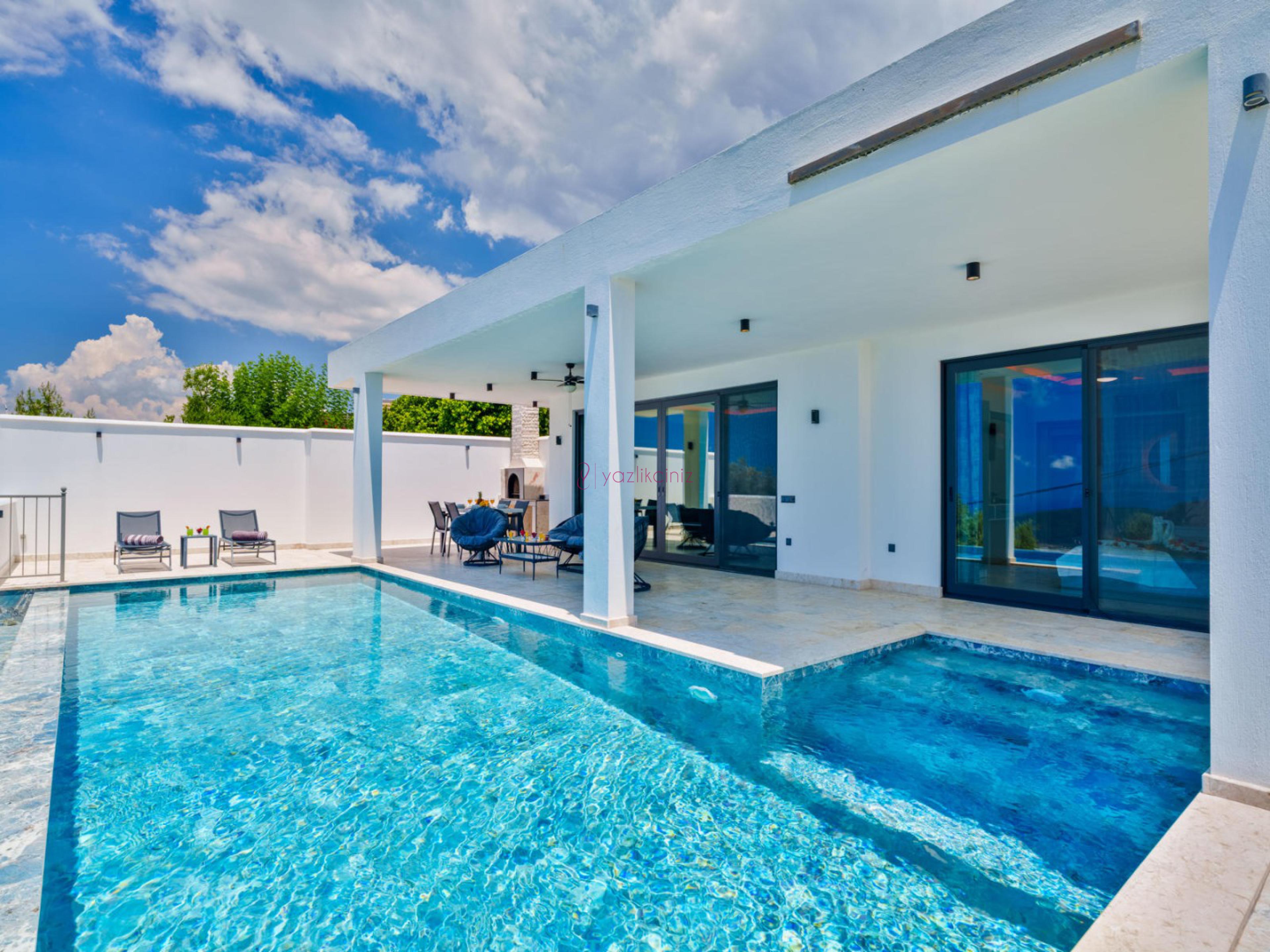 Villa Nur Deluxe