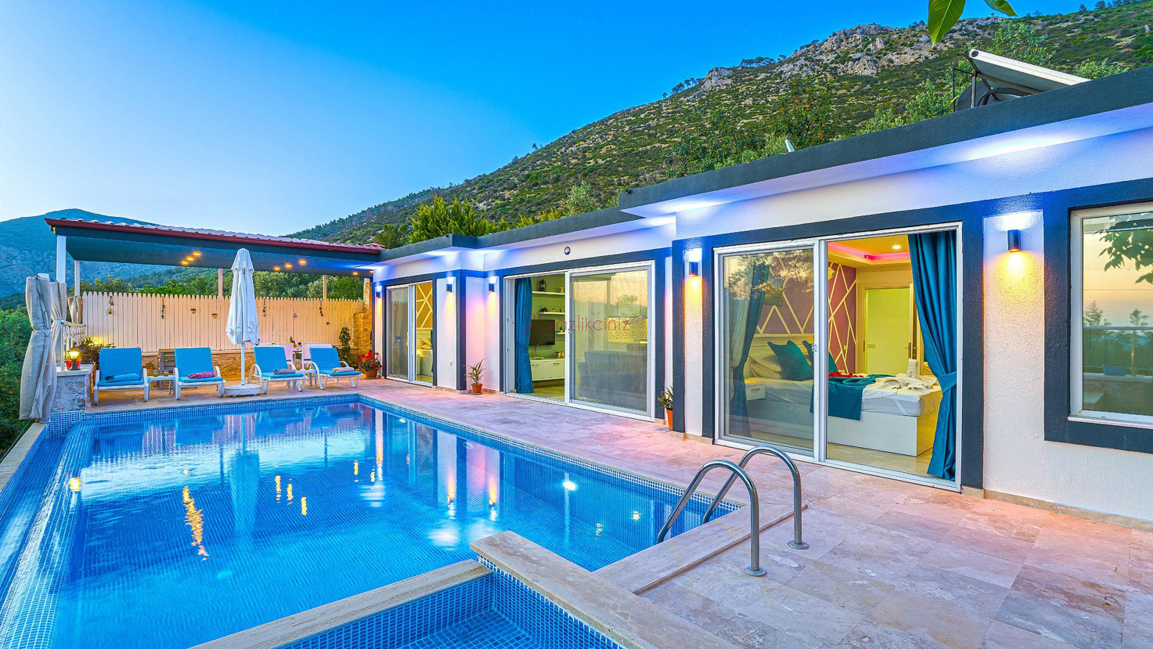 Villa Samyeli Duo