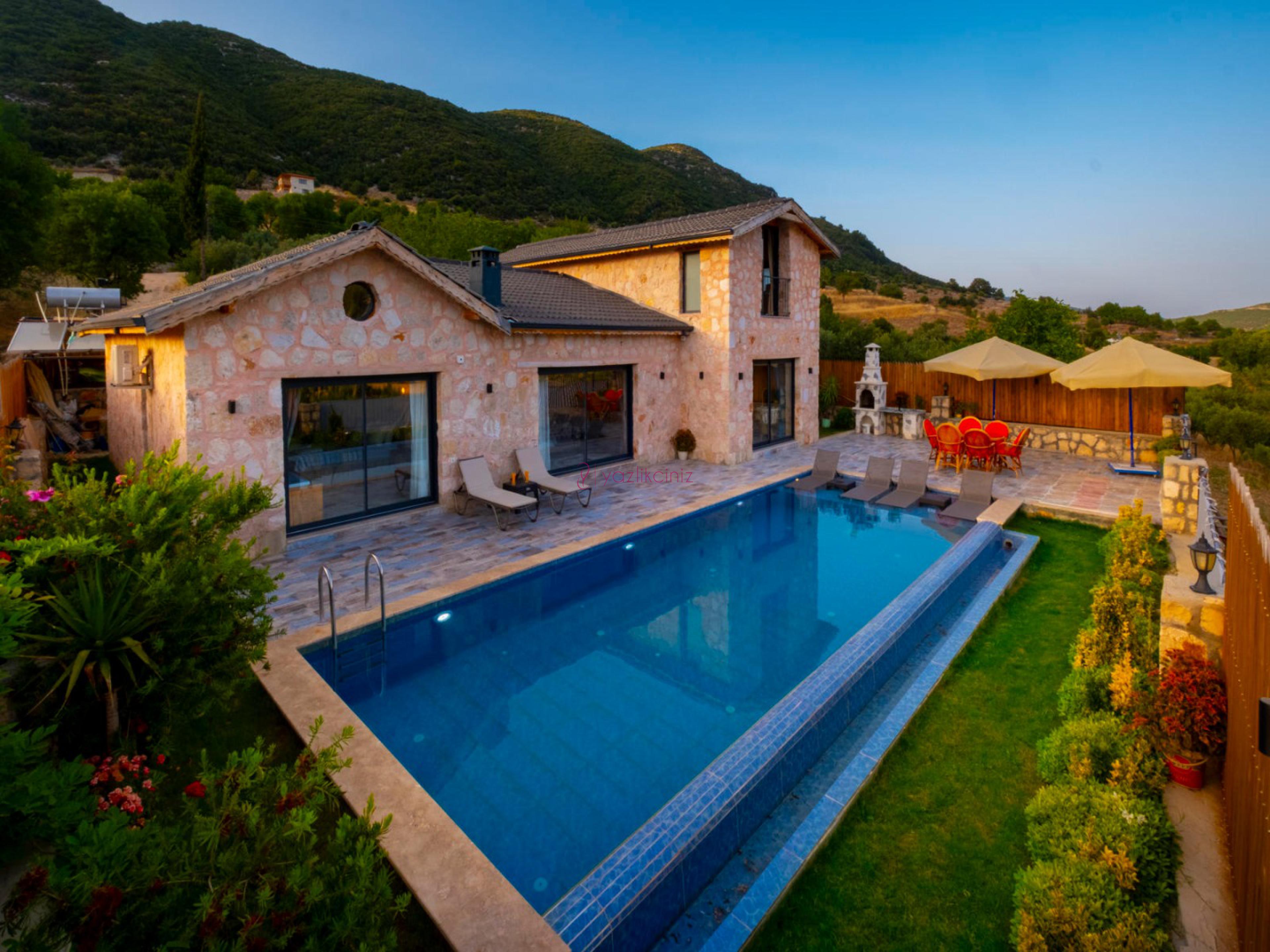 Villa İsabella