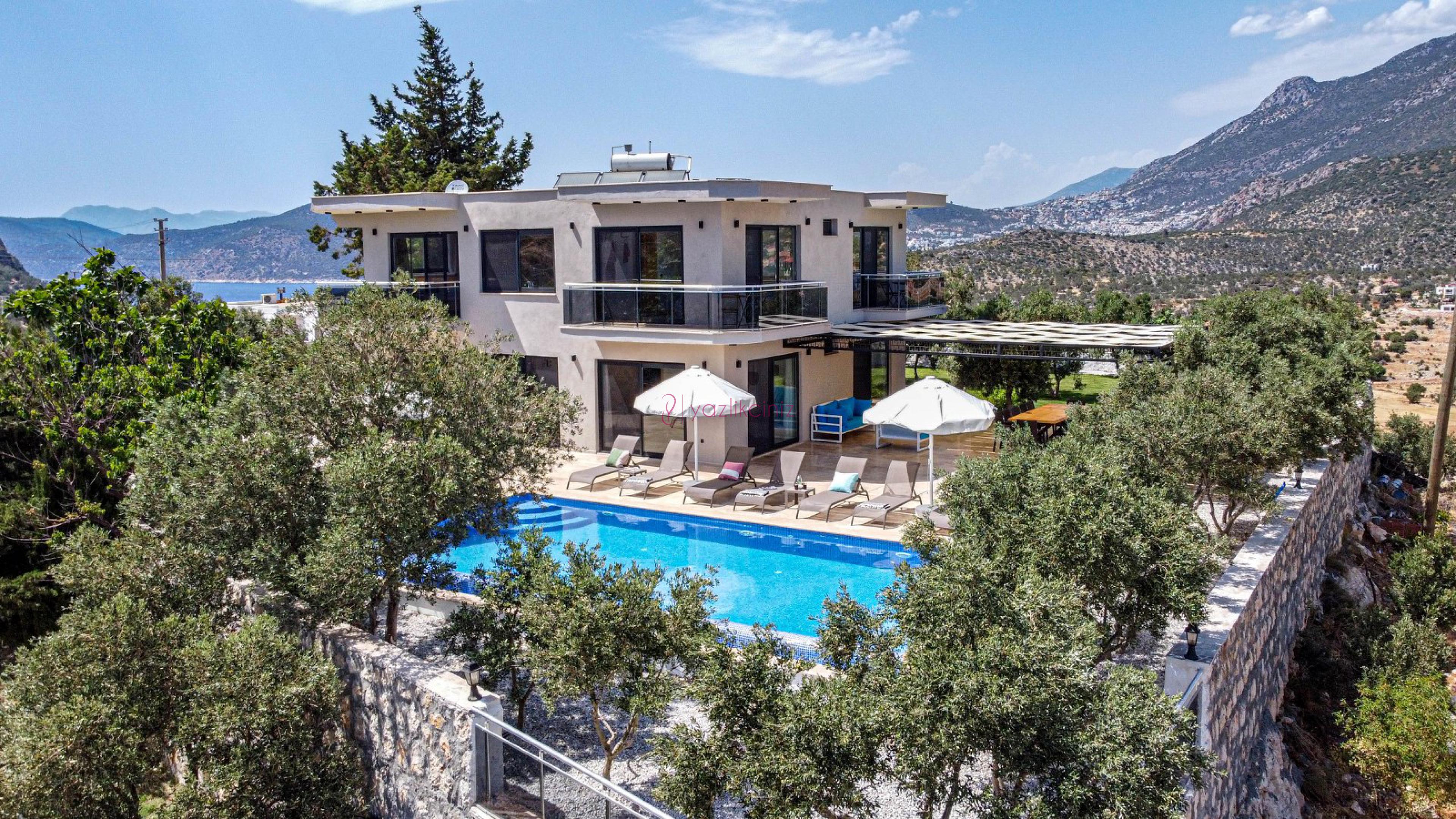 Villa Aristo