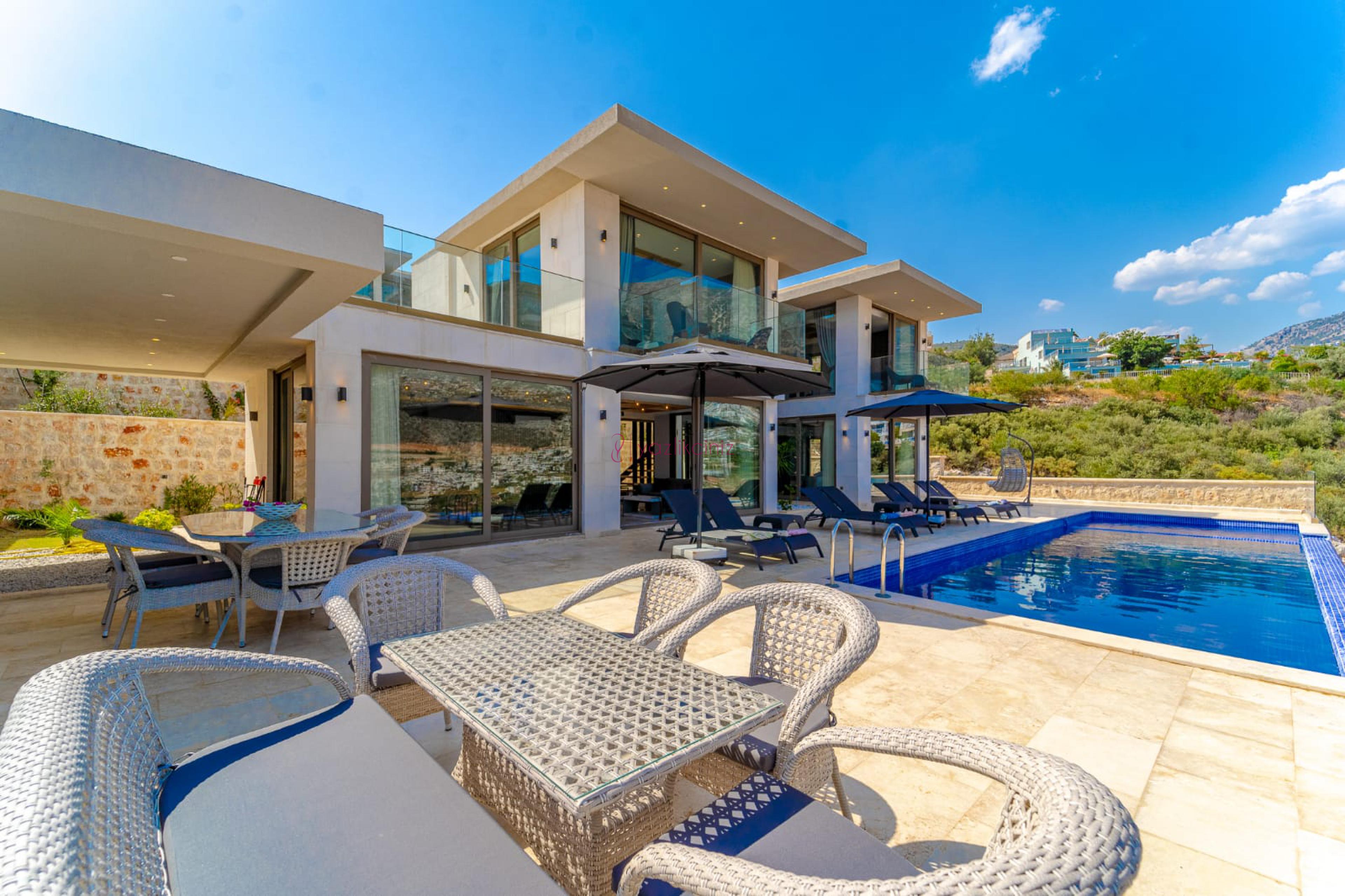 Villa Arya Luxury