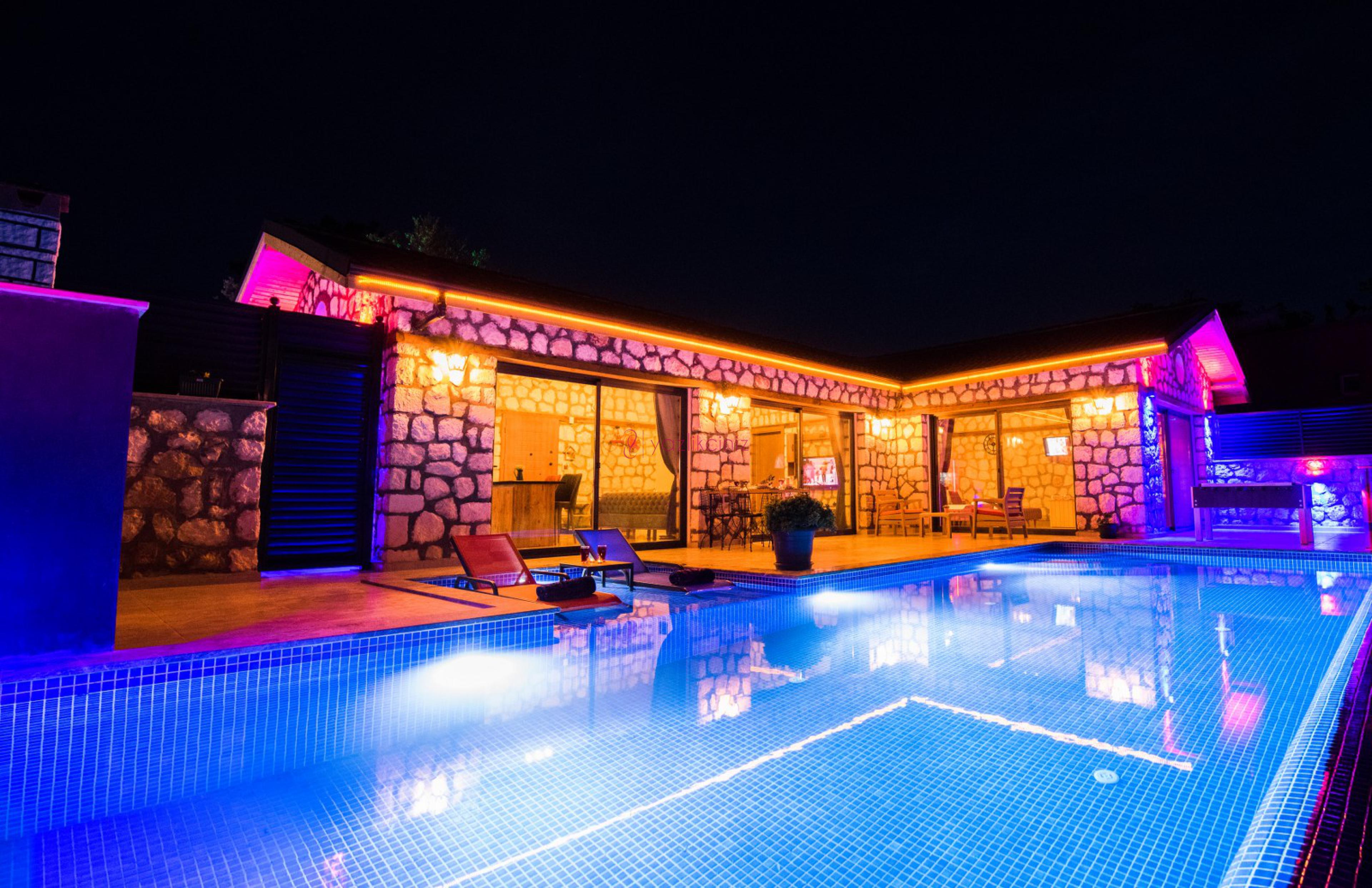 Villa Esay