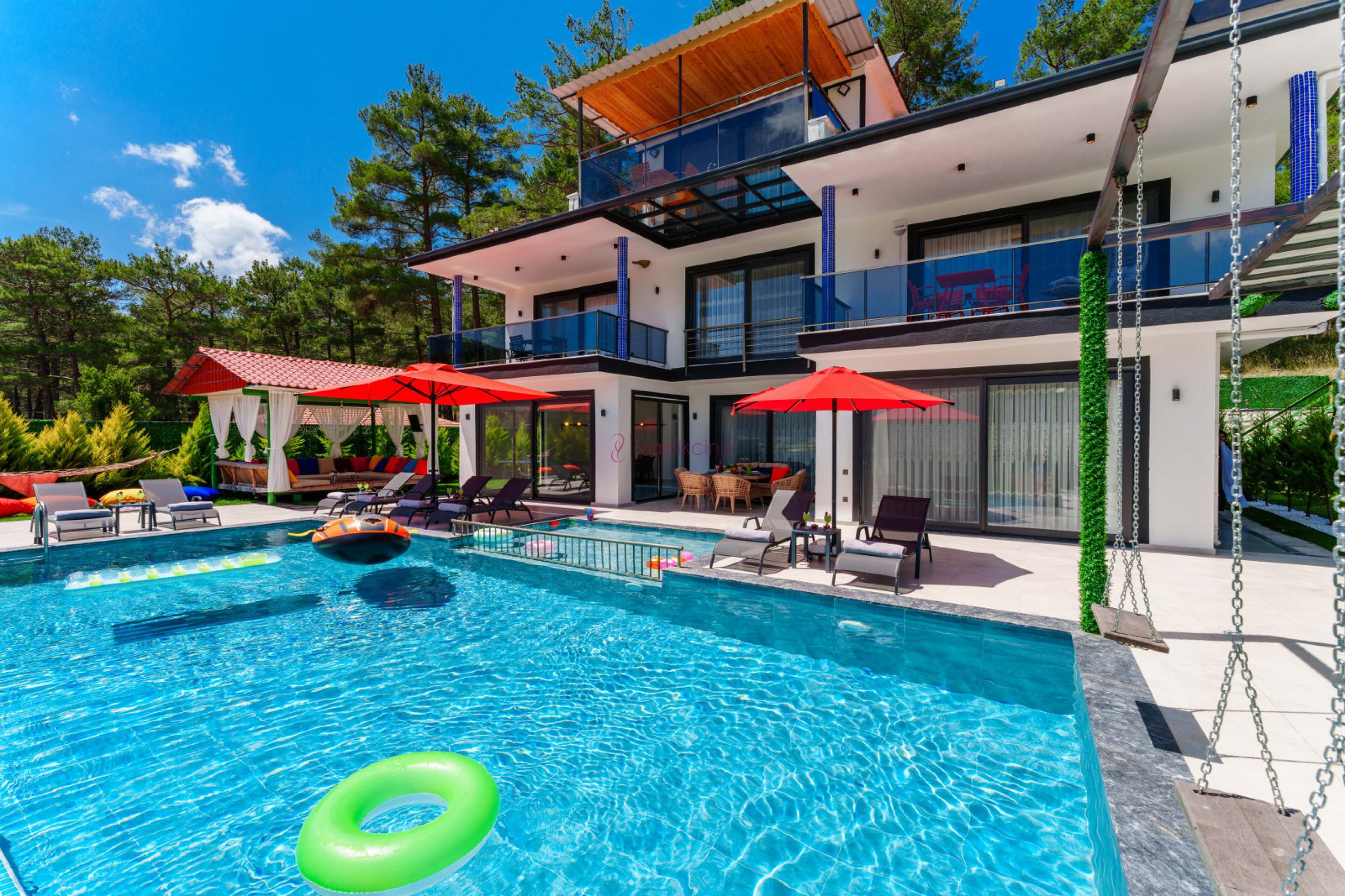 Villa Nirvana Exclusive