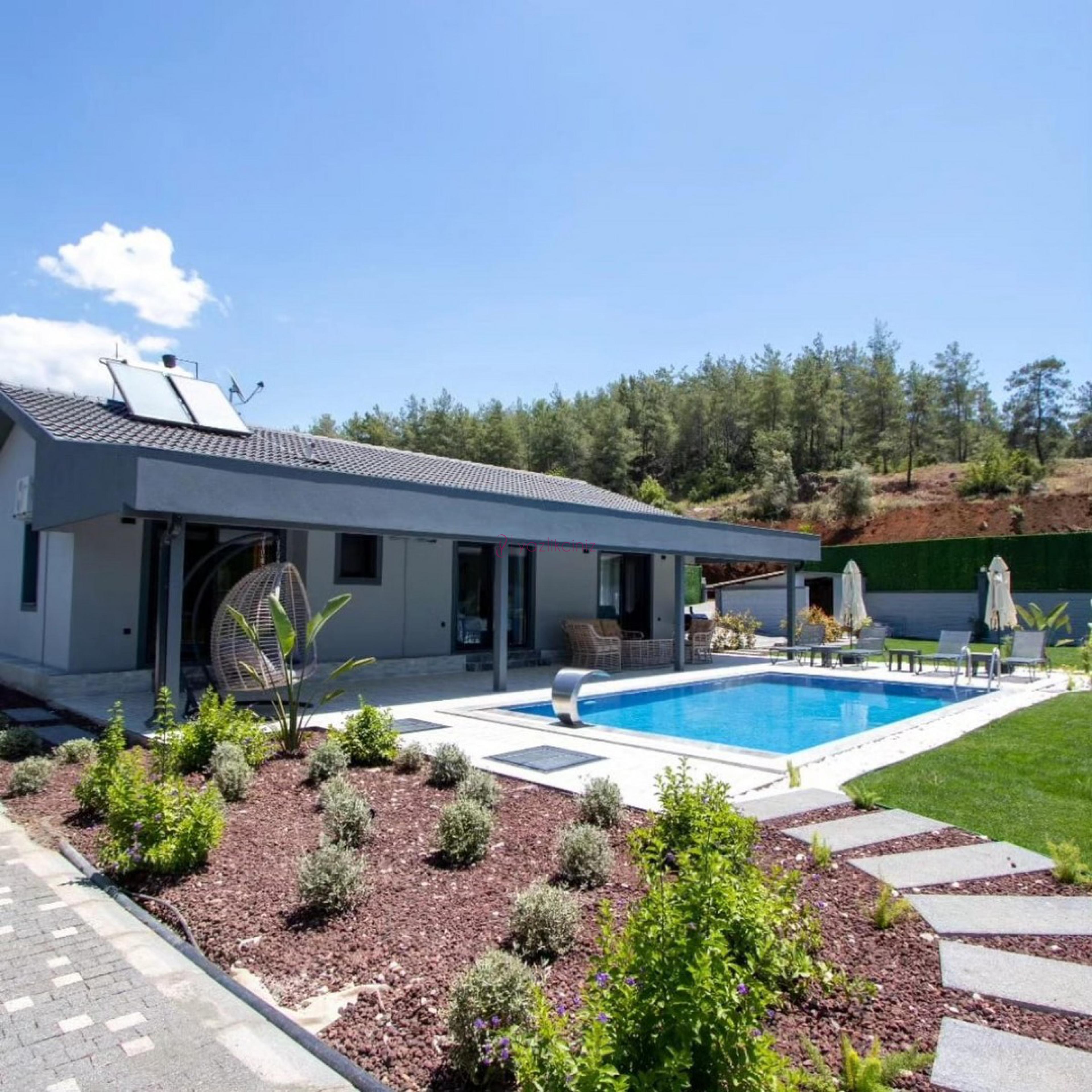 Villa Starliçe