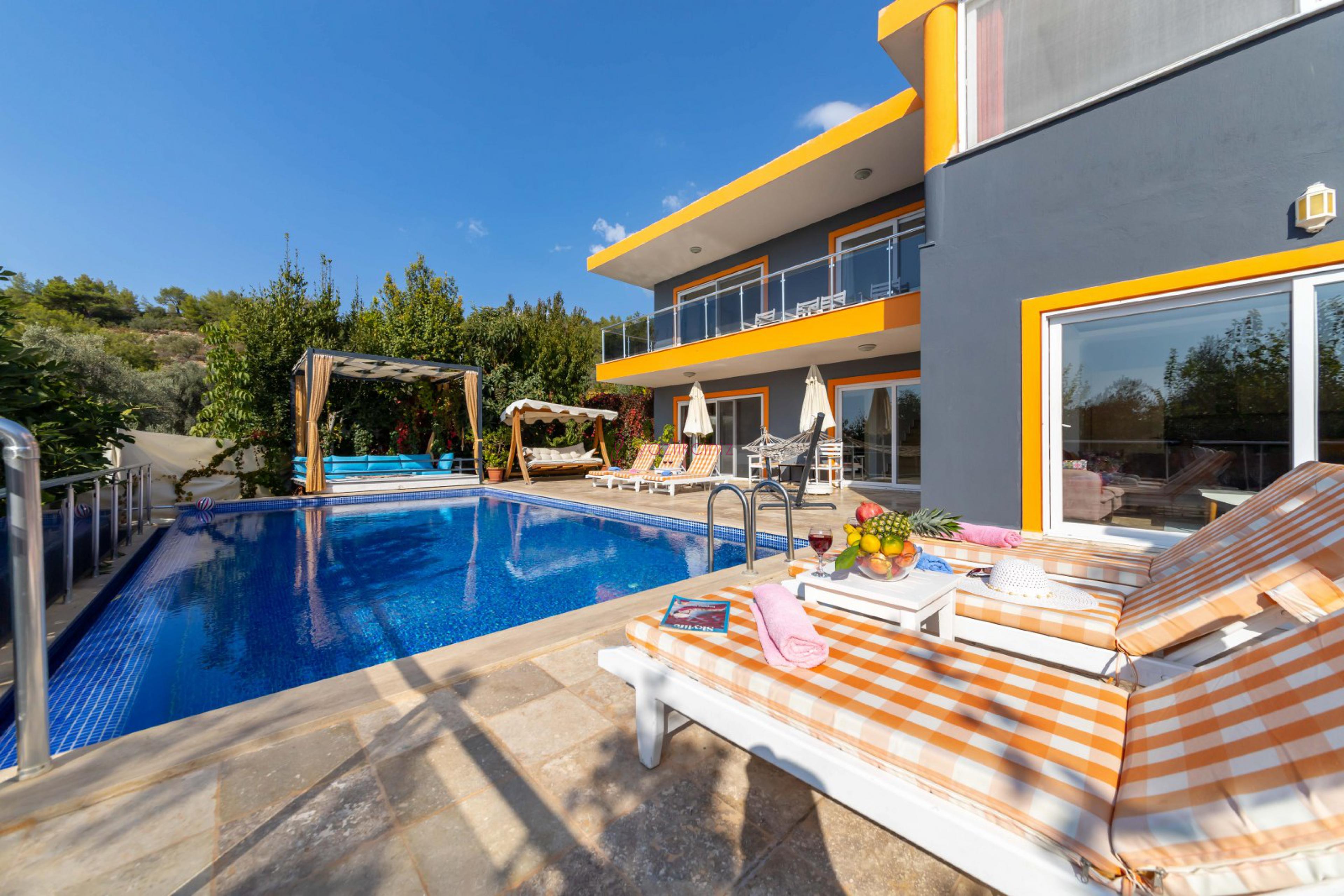 Villa Suna