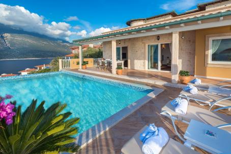 Antalya Kaş Merkez Kiralık Villa Fiyatları